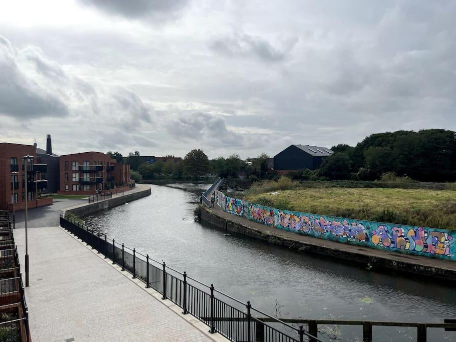 Waterside House Villa Leicester Buitenkant foto